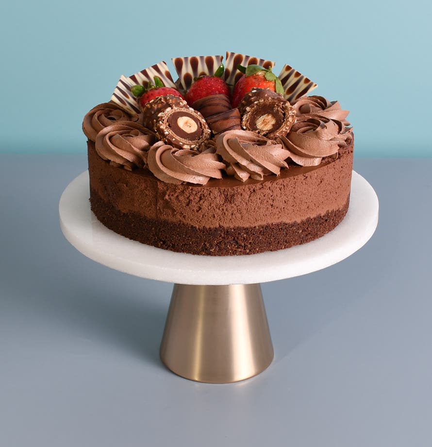Fully Loaded Choc Hazelnut Cheesecake