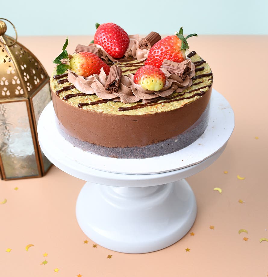 Strawberry Dubai Chocolate Cheesecake