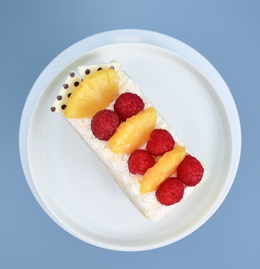 Pineapple Berry Slice
