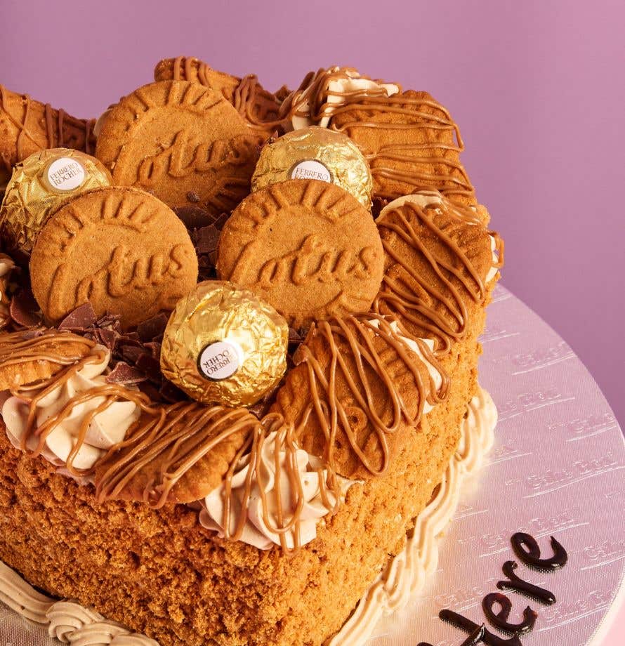 Caramel Crunch Love cake