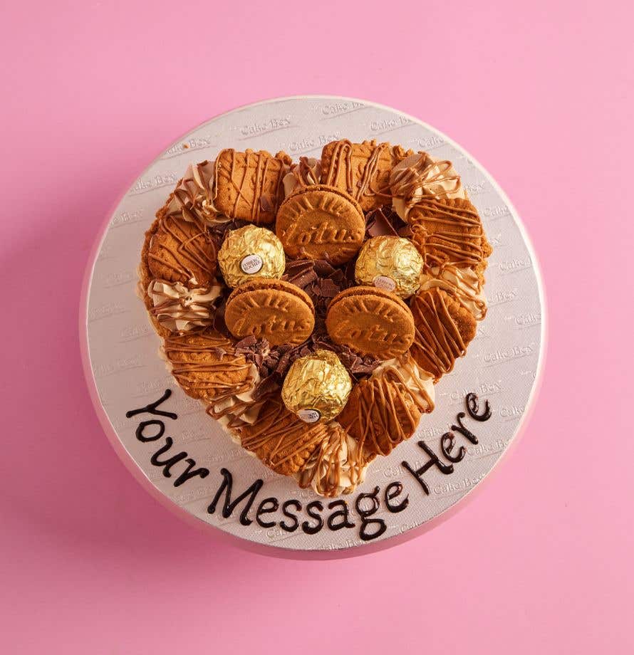 Caramel Crunch Love cake