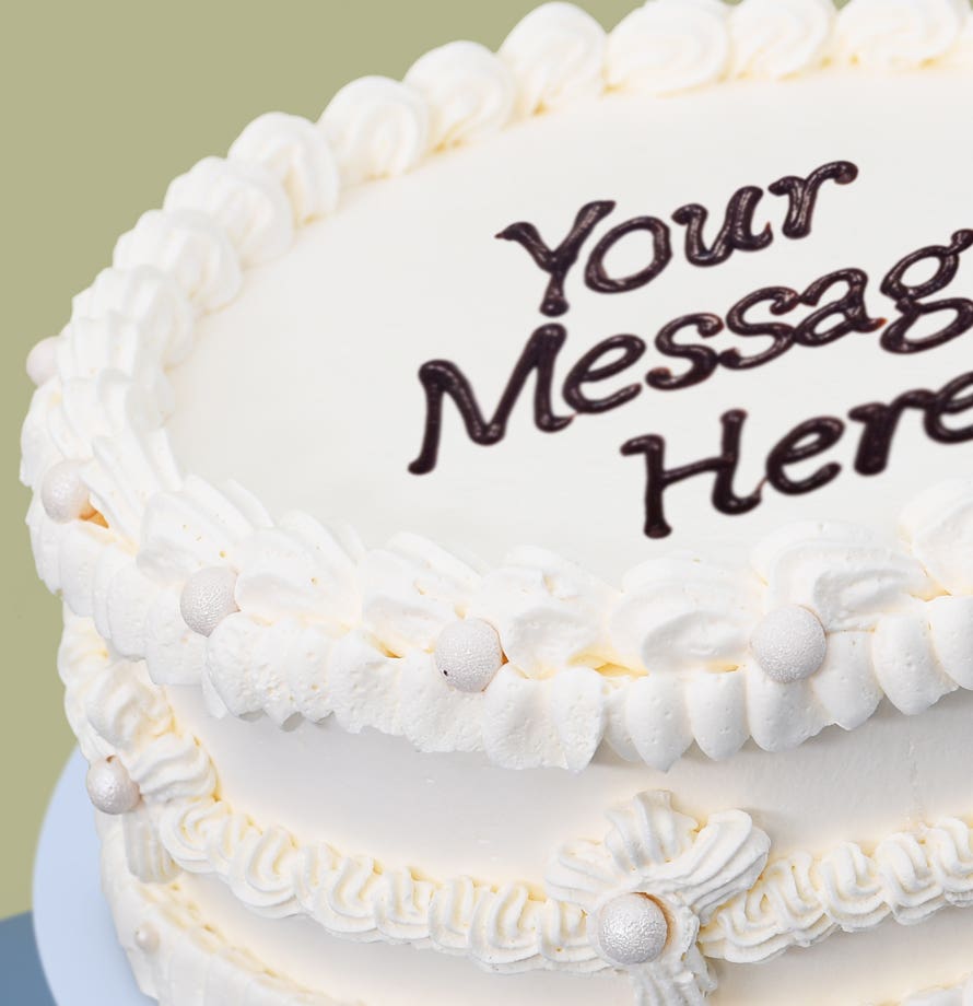 Pearl White Vintage Cake
