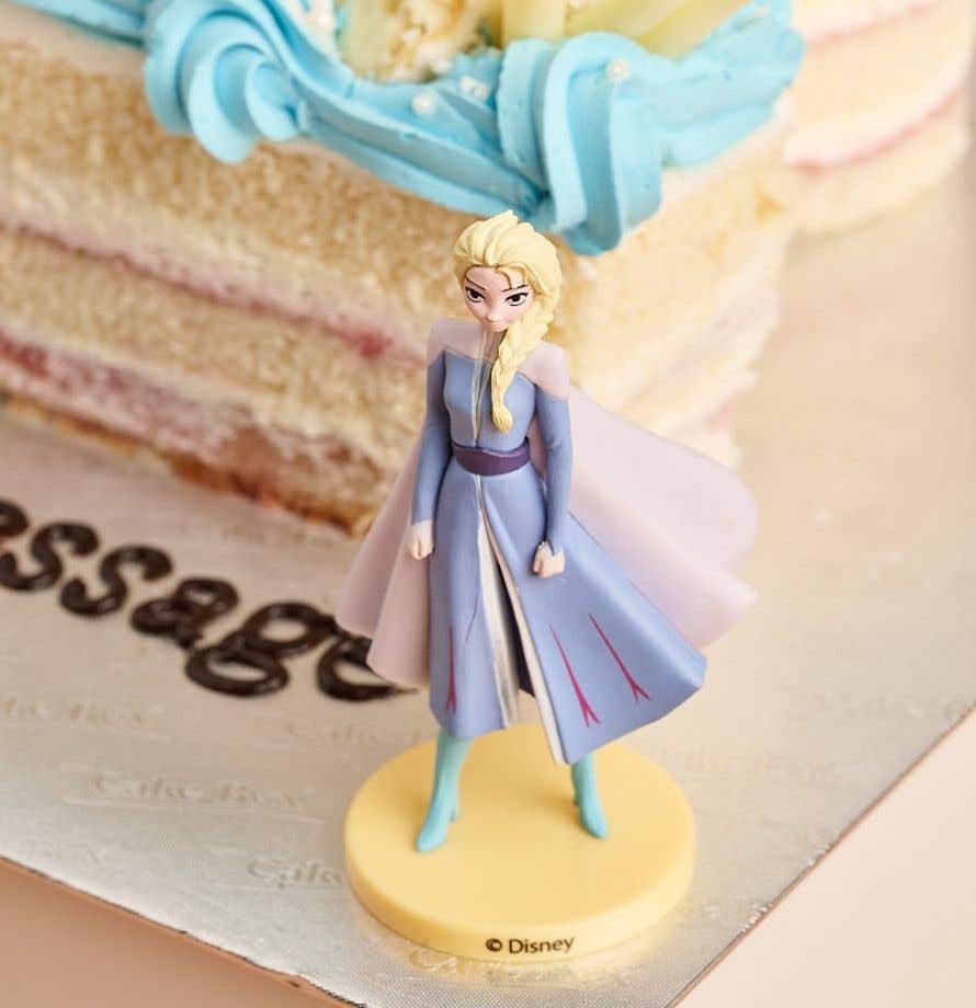 Elsa & Anna Frozen Number Cake