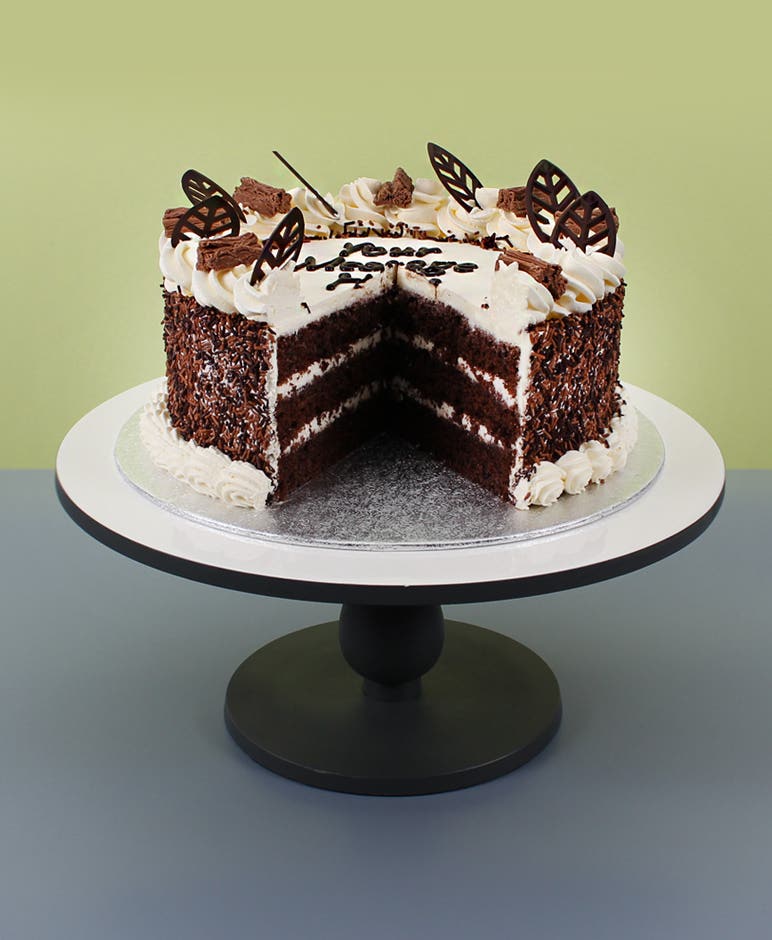 Chocolate Fan & Flake Cake
