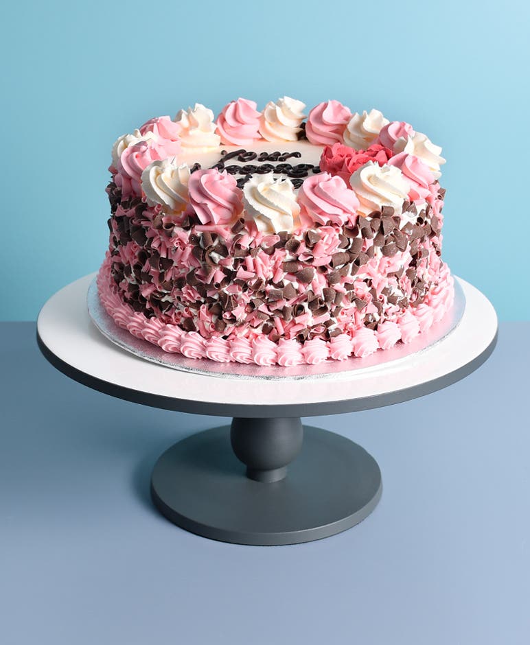 Strawberry and Chocolate Curl