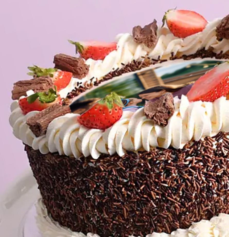 Chocolate Strawberry Flake Photo Cake