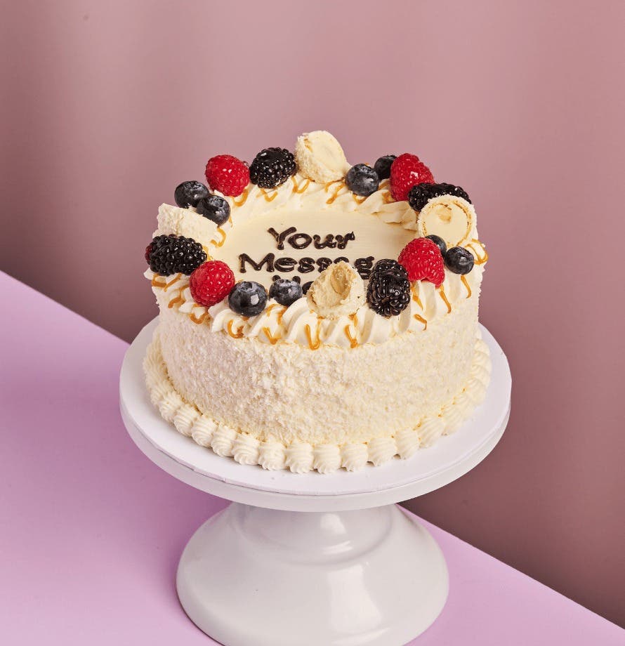 Coconut Berry Round Cake