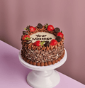 Oreo Strawberry Round Cake