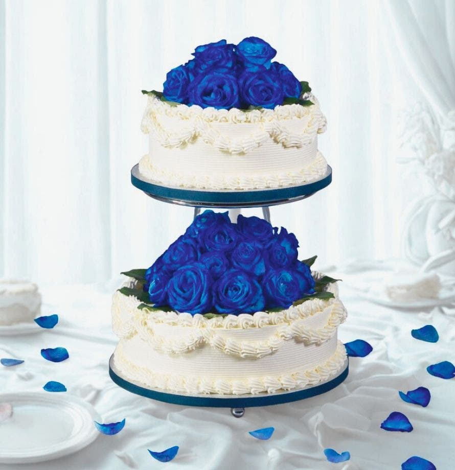 Classic Two Tier Blue Roses