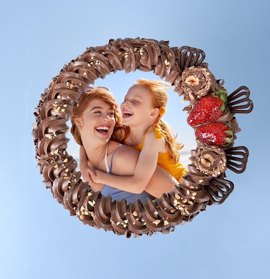 Hazelnut crunch Photo Cake