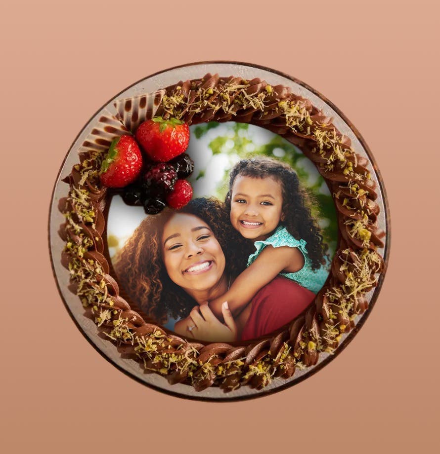 Red Velvet Dubai Chocolate Photo Cake