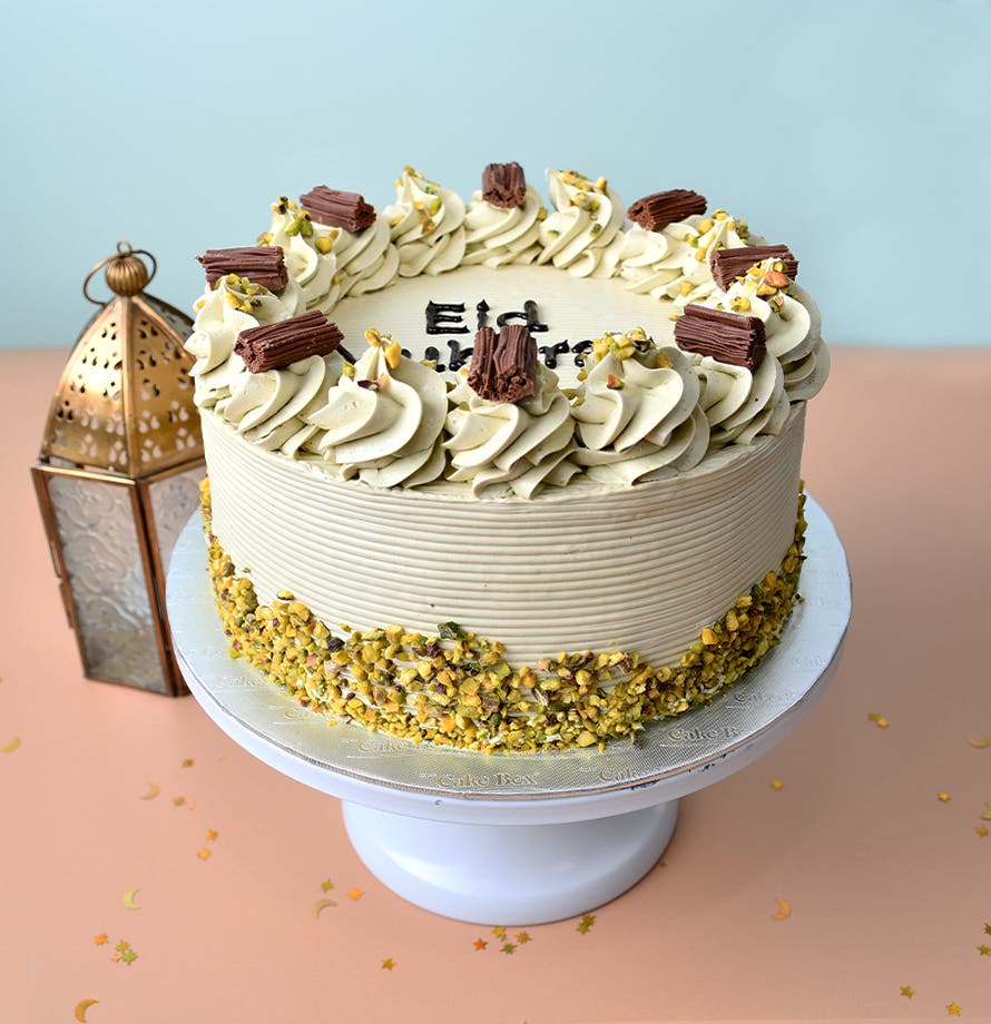 Chocolate Flake Pistachio Cream Cake