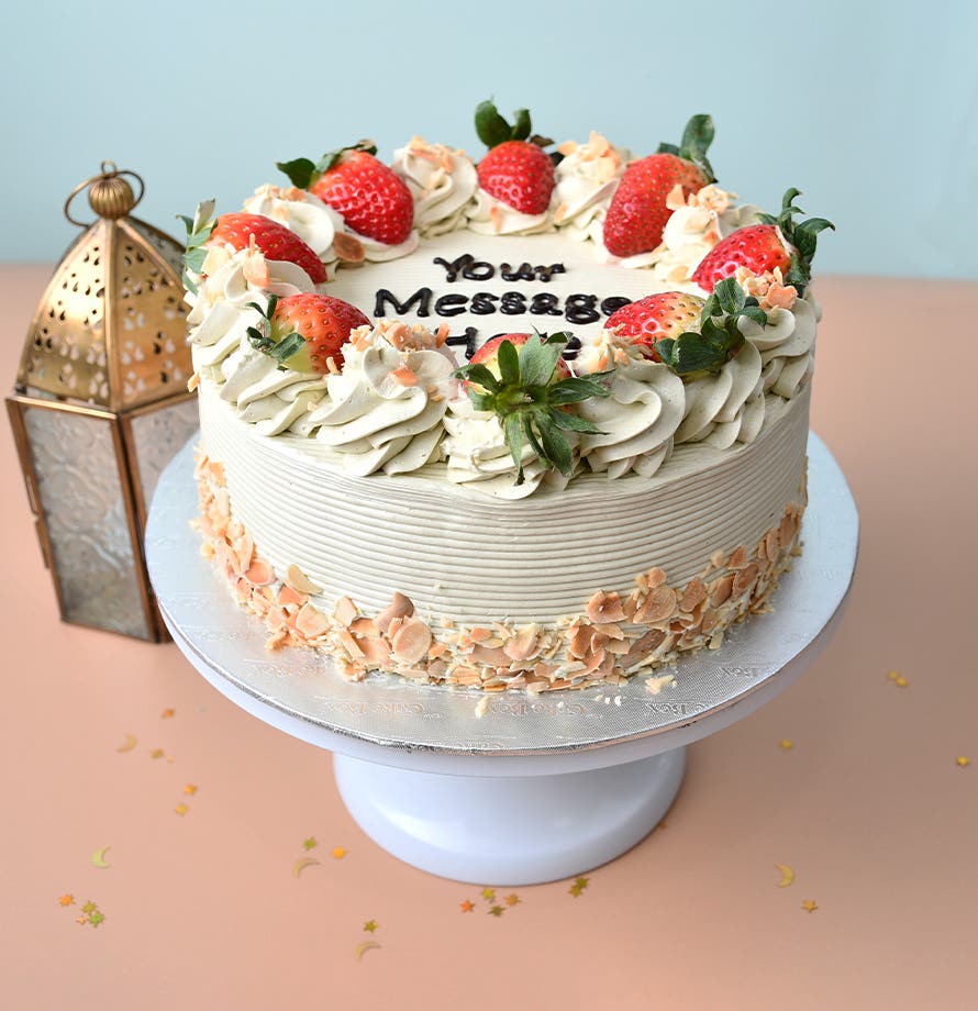 Strawberry Pistachio Cream Cake