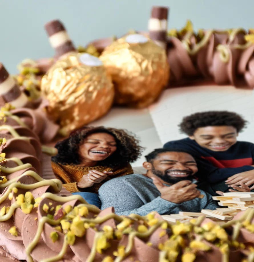 Dubai Chocolate Photo Cake