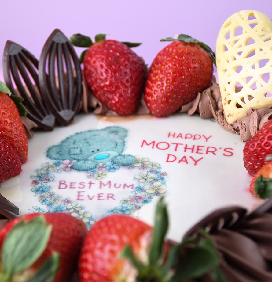 Me To You Mother's Day Berry Chocolate Cake RD379HZ12XX