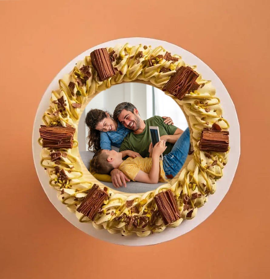 Nutty Pistachio Tiramisu Photo Cake