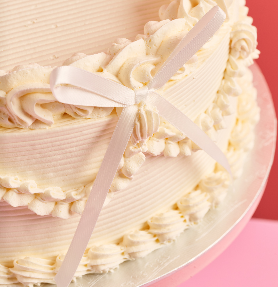 Vintage White Bow Cake
