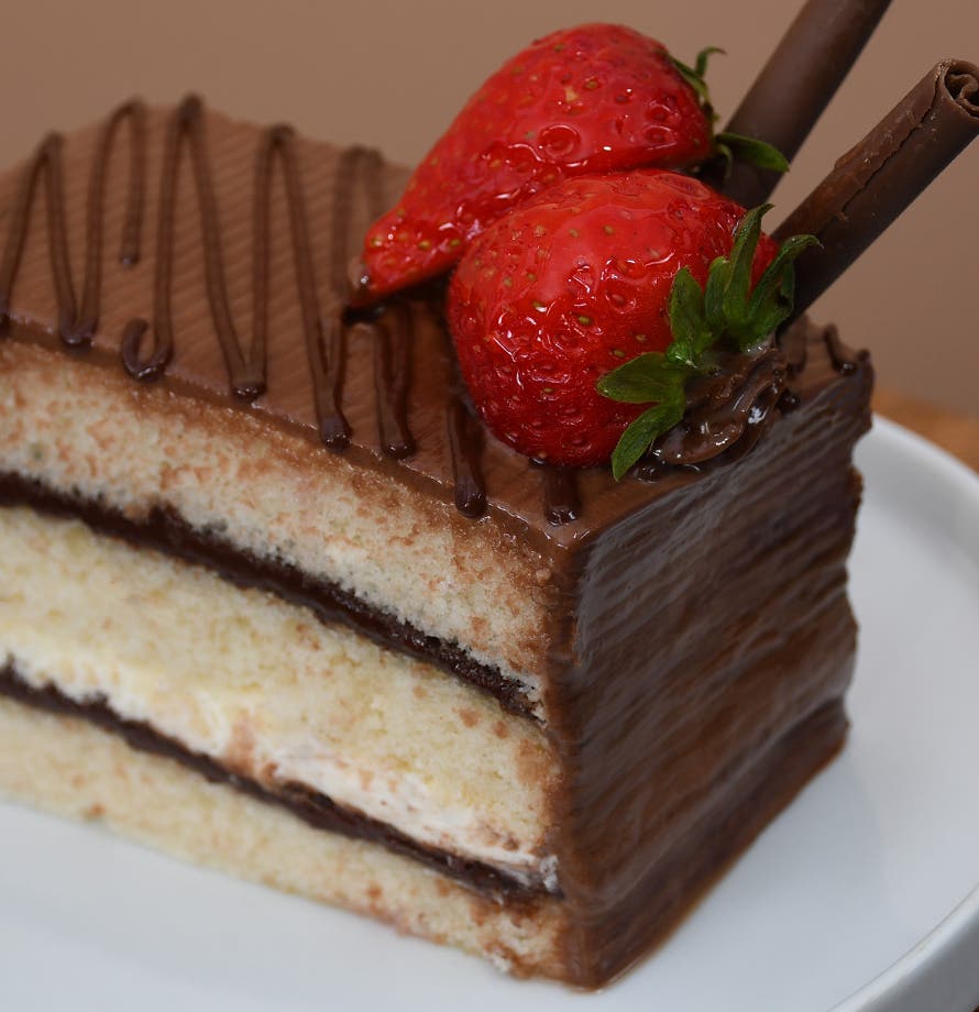 Glazed Strawberry Slice with Nutella®