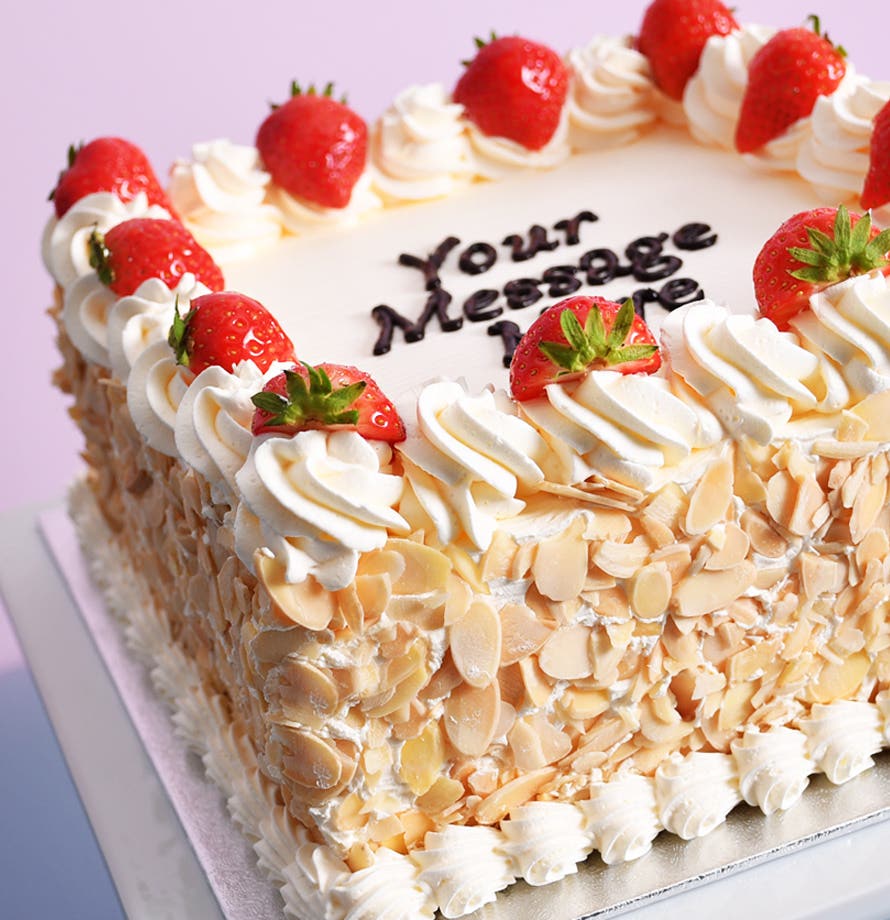 Almond & Strawberry