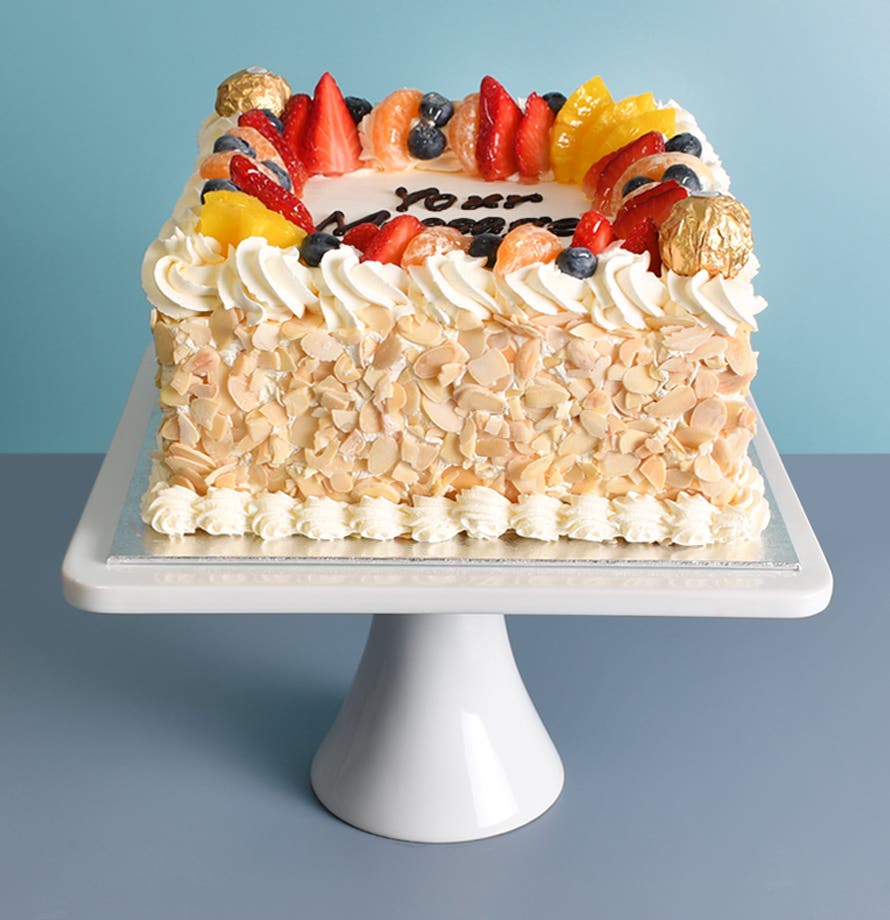 Almond Fruit and Hazelnut